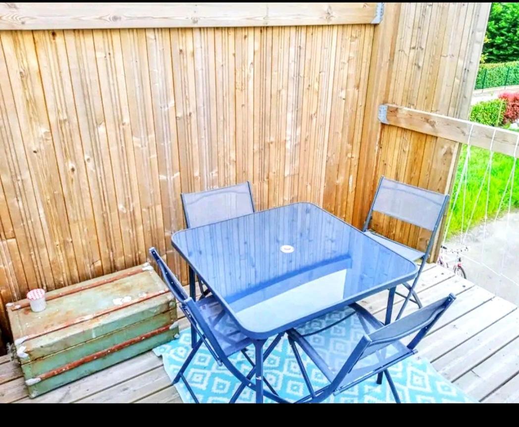 De Charme Aux Pieds Des Remparts, Terrasse Apartment Guerande